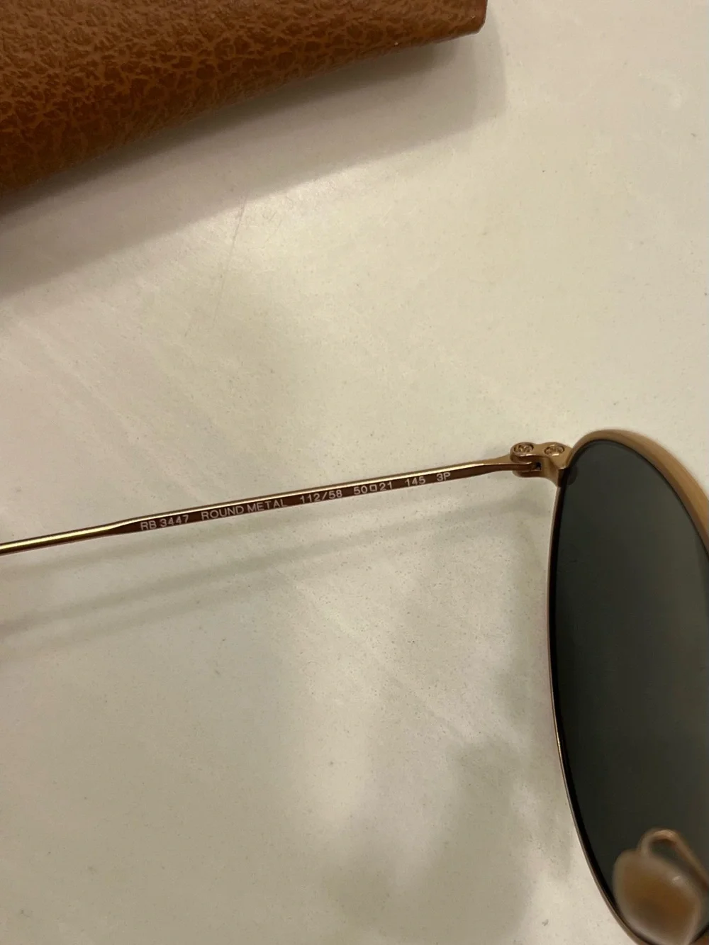 NEW - Authentic Ray-Ban Round Metal Gold Sunglasses - Classic G-15 Green Lenses